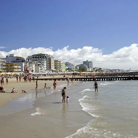 Apartamento Condominio Girasole 1 *
