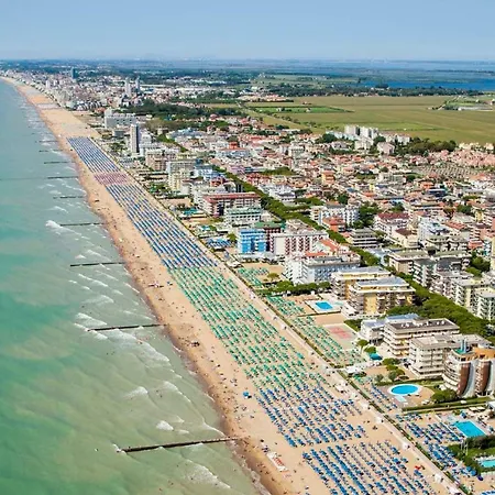Condominio Girasole 1 * Jesolo